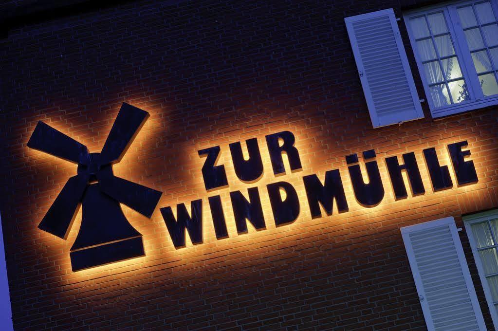 Hotel Zur Windmuhle Stapelfeld エクステリア 写真