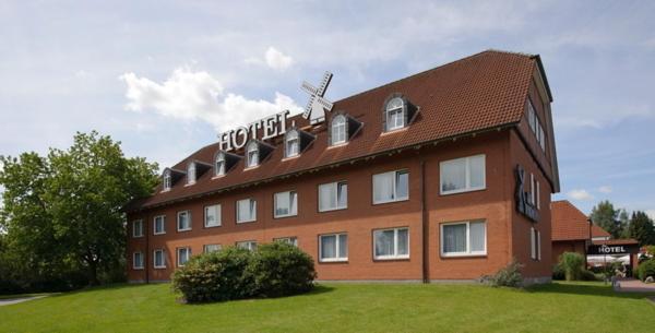 Hotel Zur Windmuhle Stapelfeld エクステリア 写真